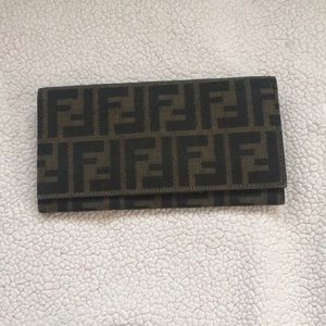 Authentic Fendi wallet